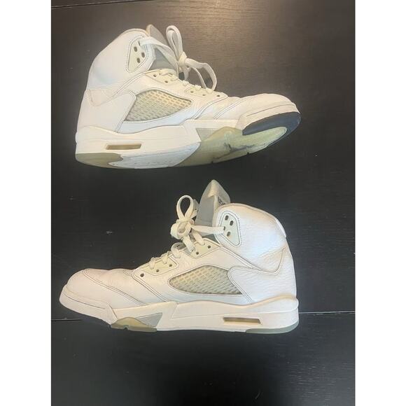 Air Jordan Retro 5 White Metallic Sz 11- Handpicked Good Condition main image 5